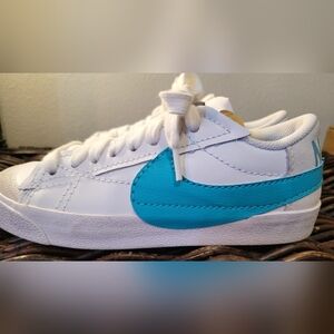 Nike Blazer Low '77 Jumbo Sneaker